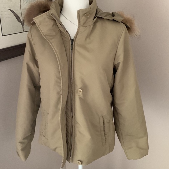 Light olive green jacket with collar 100% genuine raccoon fur size 8 - Picture 3 of 13